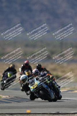 media/Oct-05-2025-CVMA (Sun) [[beeef4f201]]/Race 3-Amateur Supersport Middleweight/